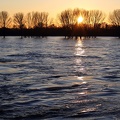 Sonnenuntergang und Hochwasser