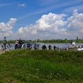 Rheinfähre Fahrradkolonne