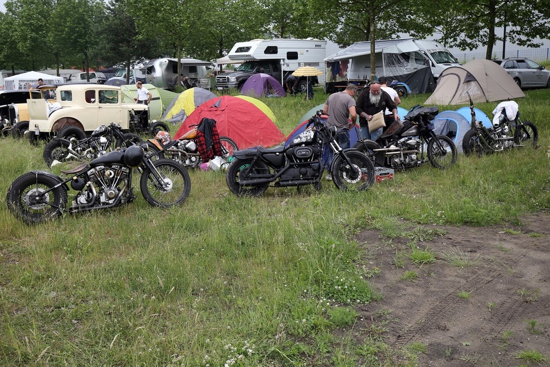 Harleys auf Canpingplatz