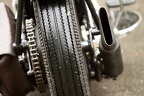 Harley Antrieb (782 visits) Kettenantrieb Hinterrad und Fishtailauspuff Harley Panhead Harley Antrieb