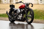 Knucklehead (1033 visits) Harley-Davidson Knucklehead im Regen Knucklehead