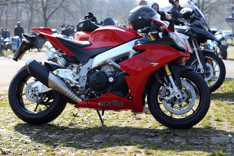 Aprilia RSV4