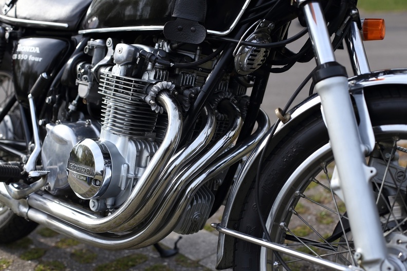 Honda 550 four Auspuffanlage