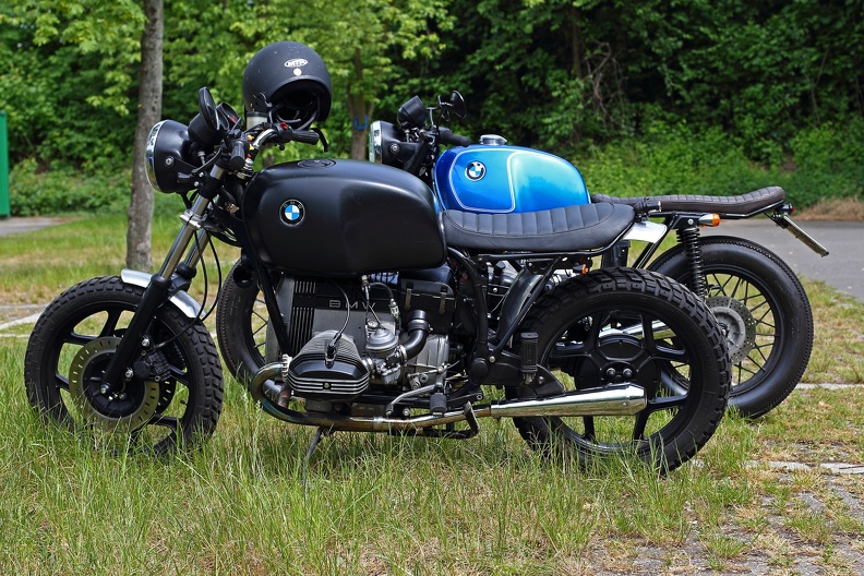 Schönes BMW Caferacer Duo,vorne R80RT,dahinter R100RS bmw_caferacer_1927.jpg