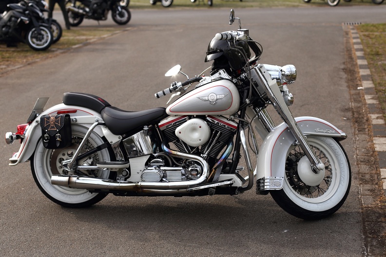 Harley Heritage Softail