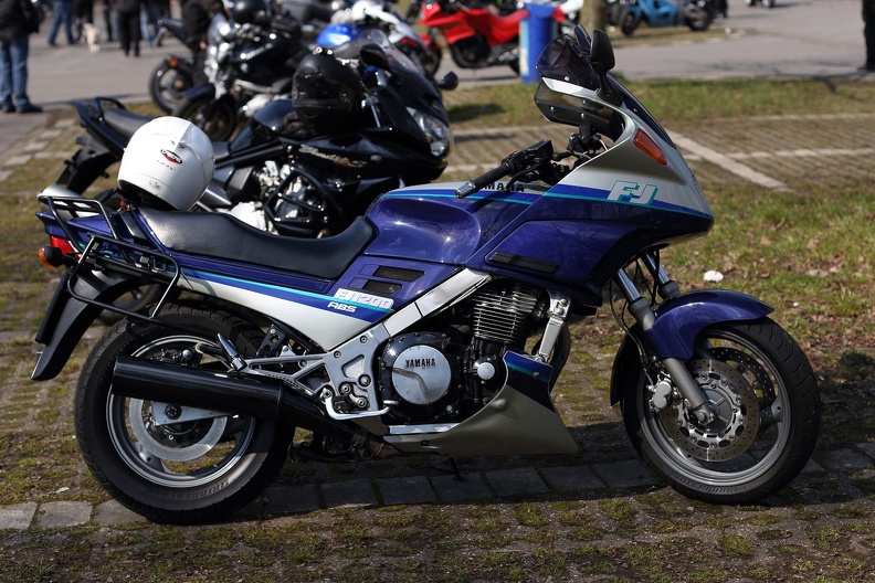 Yamaha FJ 1200