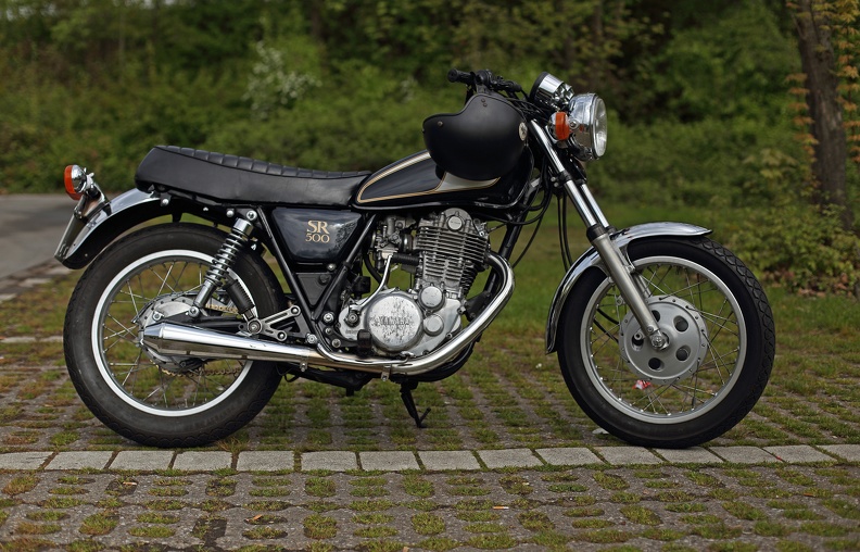 yamaha_sr500_4251.jpg