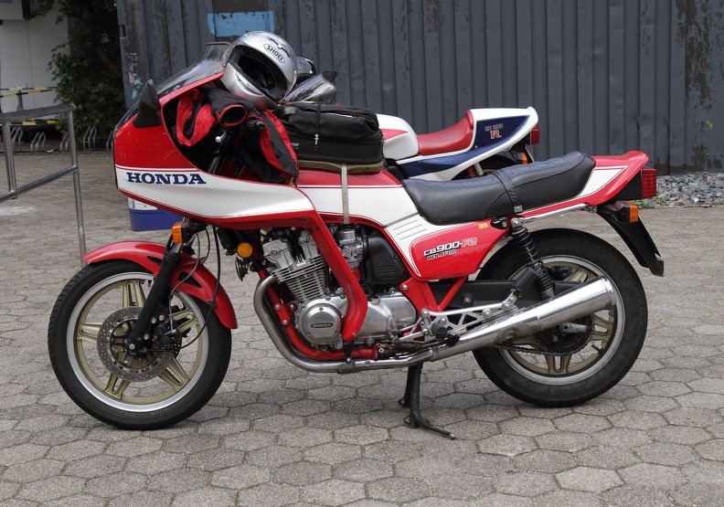 Honda CB 900