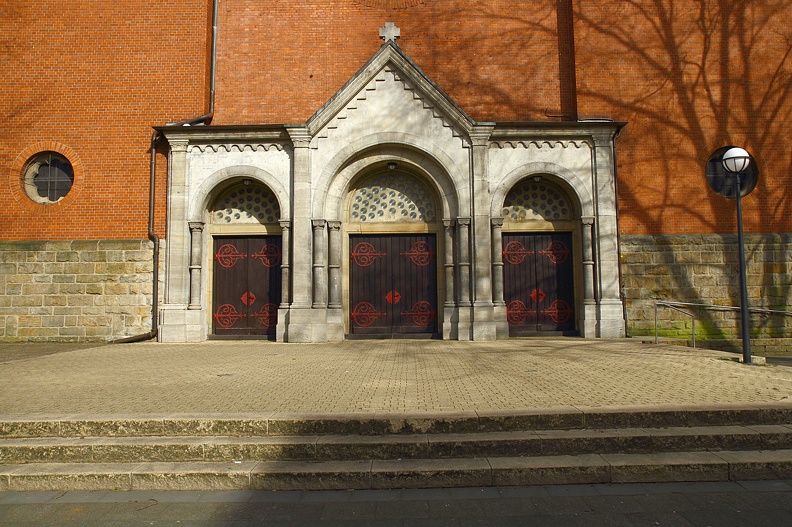 eingang_michaelkirche_0069.JPG