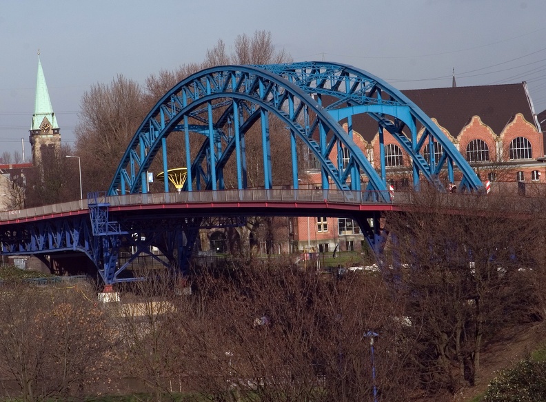 Bassin Brücke