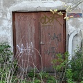 Tor mit Graffiti