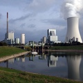 Kraftwerk Walsum gespiegelt