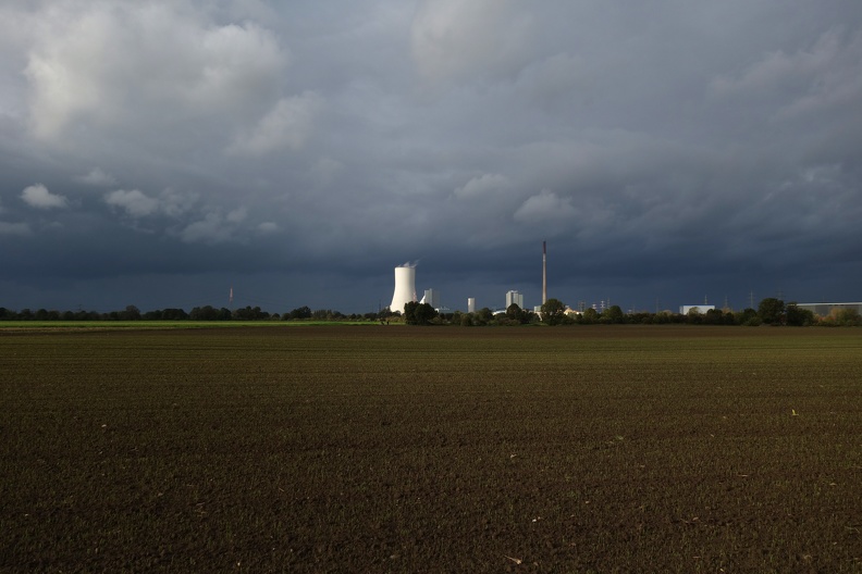 Kraftwerk Walsum bei Regenwetter