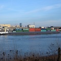 rheinschiff_container.jpg