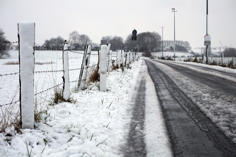 Zaun im Schnee