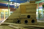 Verkleidung (3243 visits) Die Außenwand wird komplett mit Holz verkleidet. Verkleidung