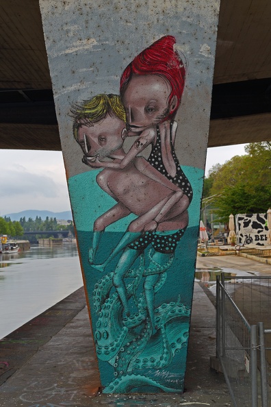 Lady Vagia am Donaukanal graffiti_donaukanal_lady_vagia_1670.jpg