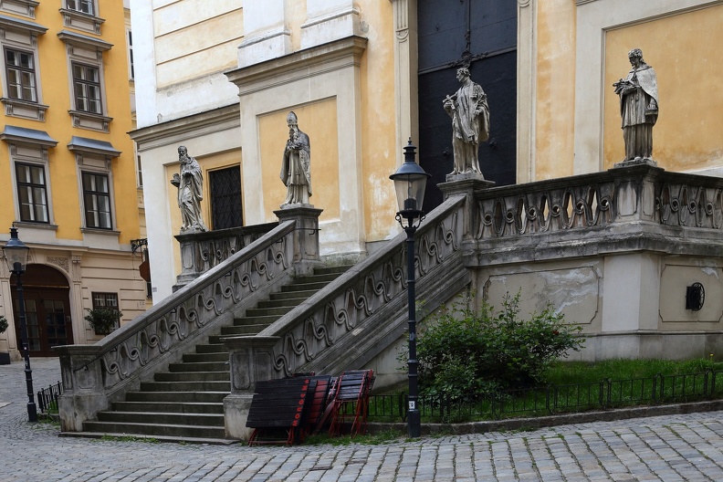 treppe_st_ulrichs_kirche_1374.jpg