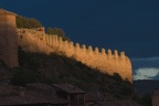 Stadtmauer (3933 visits) Im letzten Abendlicht erstrahlt die alte Befestigungsmauer. Touristen besuchen Alquezar im Winter se... Stadtmauer