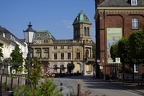 Altes Rathaus (1185 visits) Am alten Rathaus werden durchfahrende Personen auf die Ausstellung Alltagsmenschen von Christel Lech... Altes Rathaus