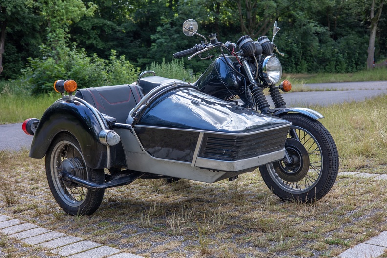 Superelastik Beiwagen an einer MZ ETZ 251 mz_etz251_2473.jpg