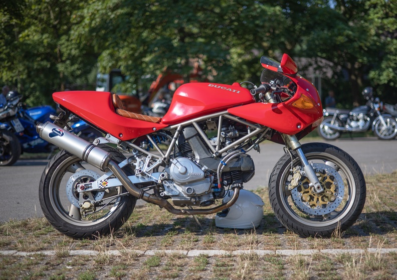 Ducati 750 