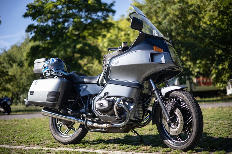 Die BMW R 100 RT wurde in zwei Modellvarianten mit 60 und 70 PS Leistung zwischen 1978 und 1996 produziert bmw_r100rt_2165.jpg